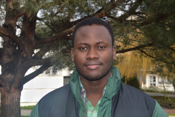 Moboladji- Roger Alaye-Djiman s'est rapidement engagé comme bénévole sur le quartier.