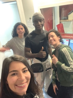 De gauche à droite : Adeline, Yaël, Bacoutobo, Carole, lors de l'émission radio sur C.lab, la veille du débat, De gauche à droite : Adeline, Yaël, Bacoutobo, Carole, lors de l'émission radio sur C.lab, la veille du débat,