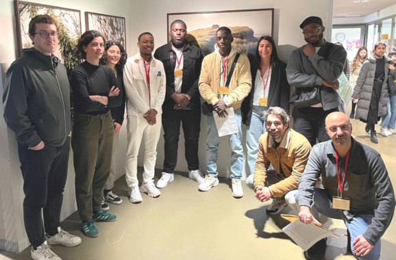 Toute l'équipe, les invités et les organisateurs du débat. Toute l'équipe, les invités et les organisateurs du débat.