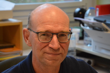 Yvan Le Goff, directeur, « Aujourd'hui, on ne peut plus brasser les enfants de différentes classes, à cause de la crise sanitaire » Yvan Le Goff, directeur, « Aujourd'hui, on ne peut plus brasser les enfants de différentes classes, à cause de la crise sanitaire »